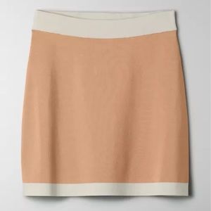 Aritzia babaton legacy Skirt